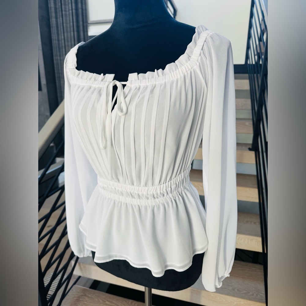 New Guess Elegant White Off-Shoulder Blouse size S - Picture 5 of 7
